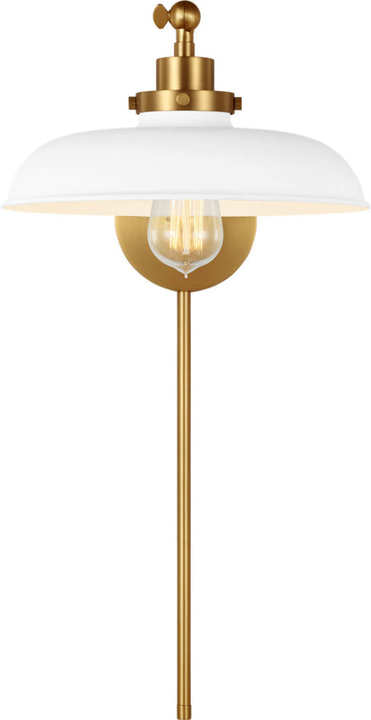 Wellfleet One-Arm Wide Sconce