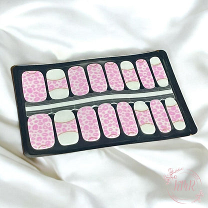 Kinsley Nail Wrap
