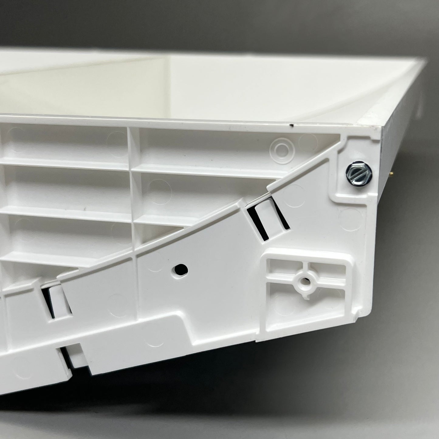 METALUX COOPER Lighting Solutions SkyRidge LED Troffer 24”x 24” 22SR-LD2-29-C-UNV-L835-CD1-U