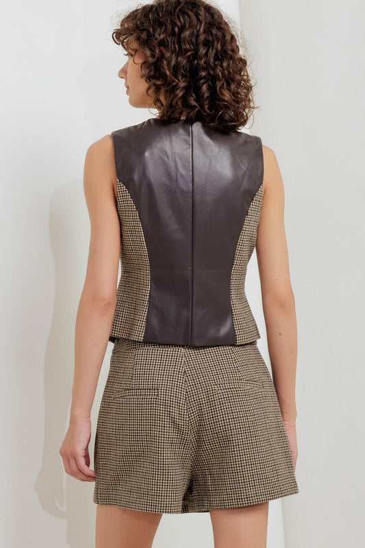 CHECK ATTITUDE WOVEN WOOLEN VEST