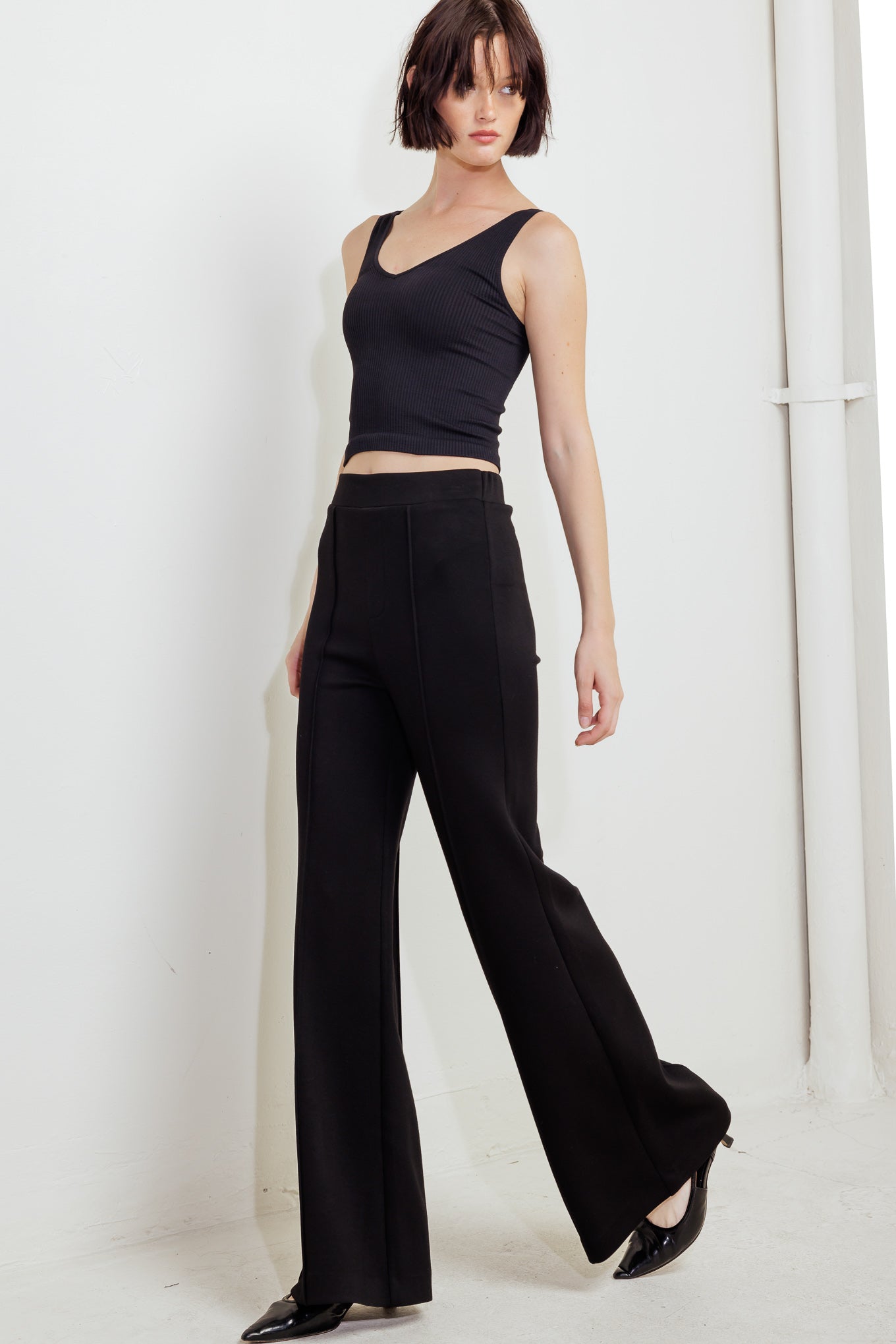 MODERN FLOW BLACK WOVEN PANTS