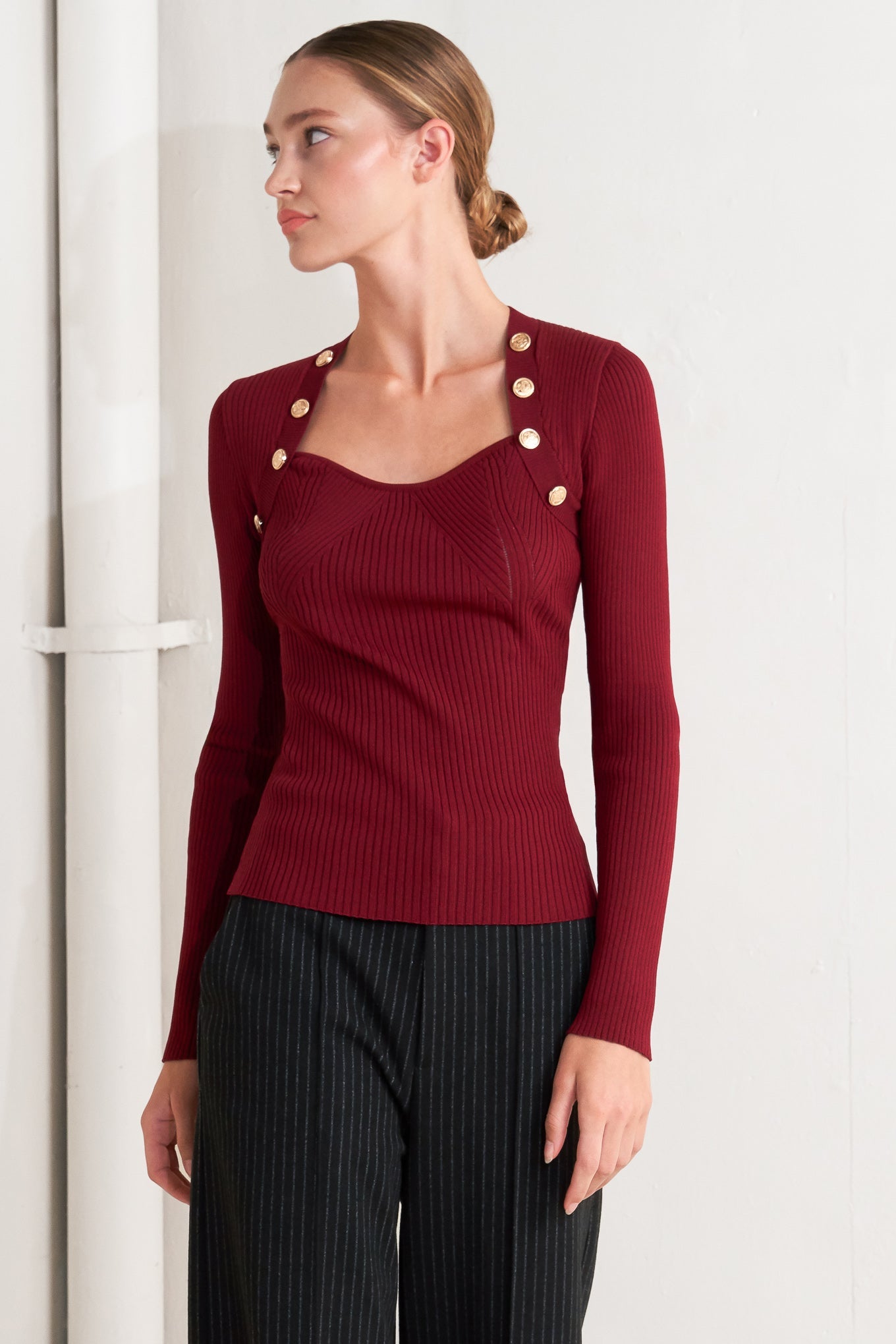 MODERN HERO BURGUNDY SWEATER KNIT TOP