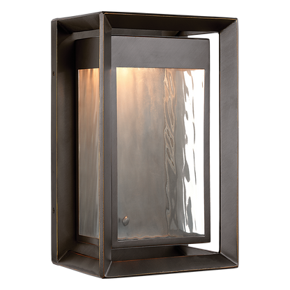 Urbandale Medium Wall Lantern