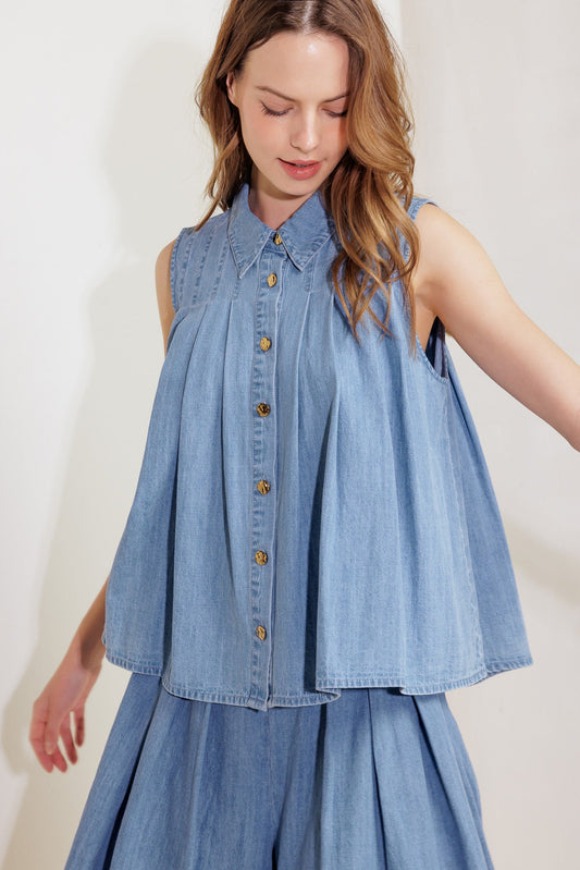 SERENITY HILL CHAMBRAY TOP