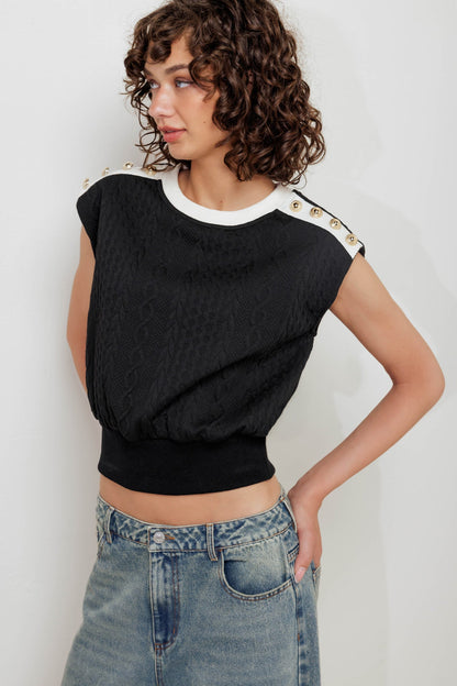 STREET ROMANTIC EDGE KNIT TOP