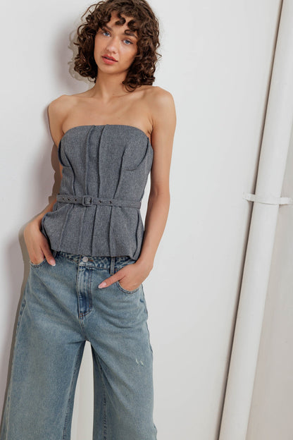 TIMELESS LOOK WOVEN TUBE TOP