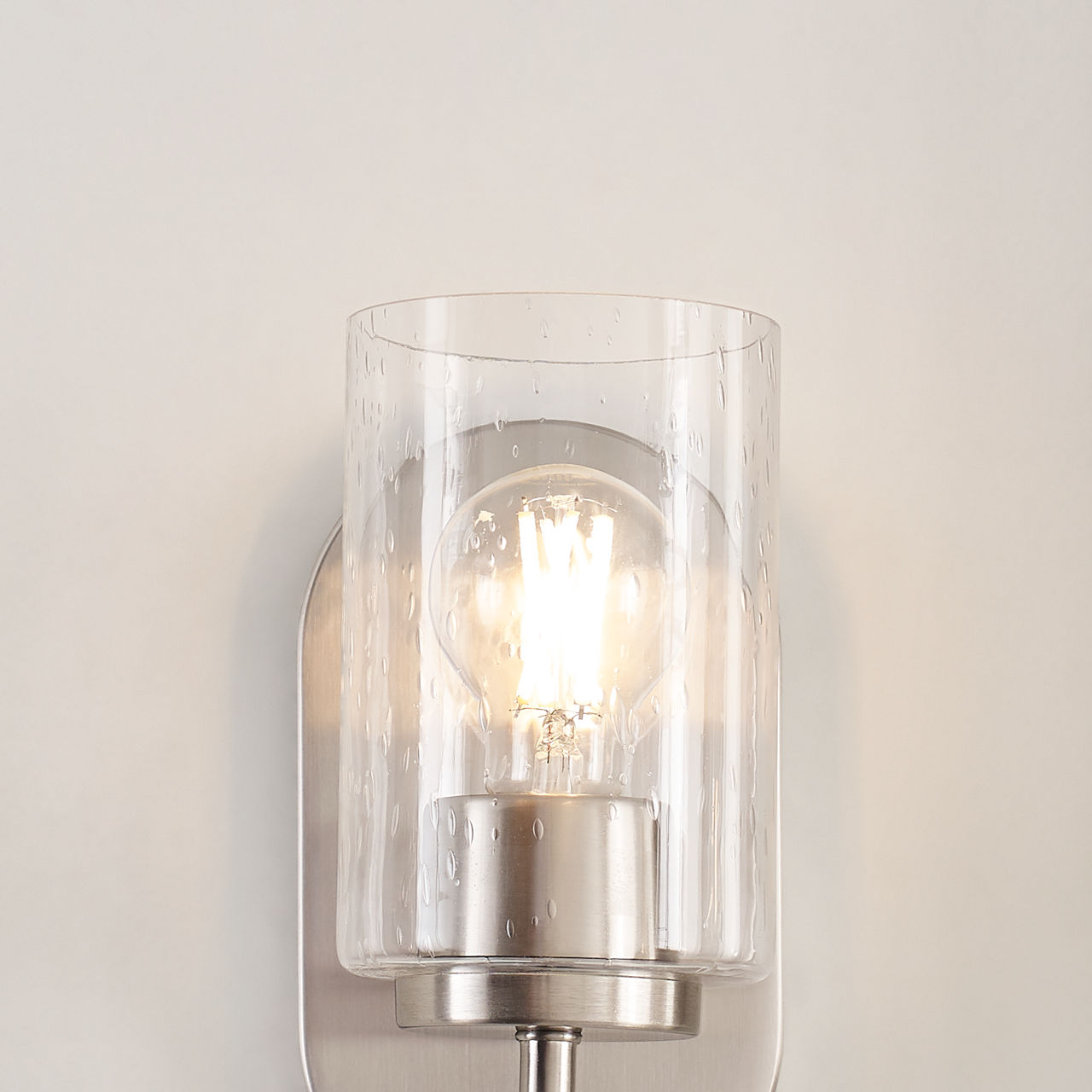 Oslo One Light Wall / Bath Sconce