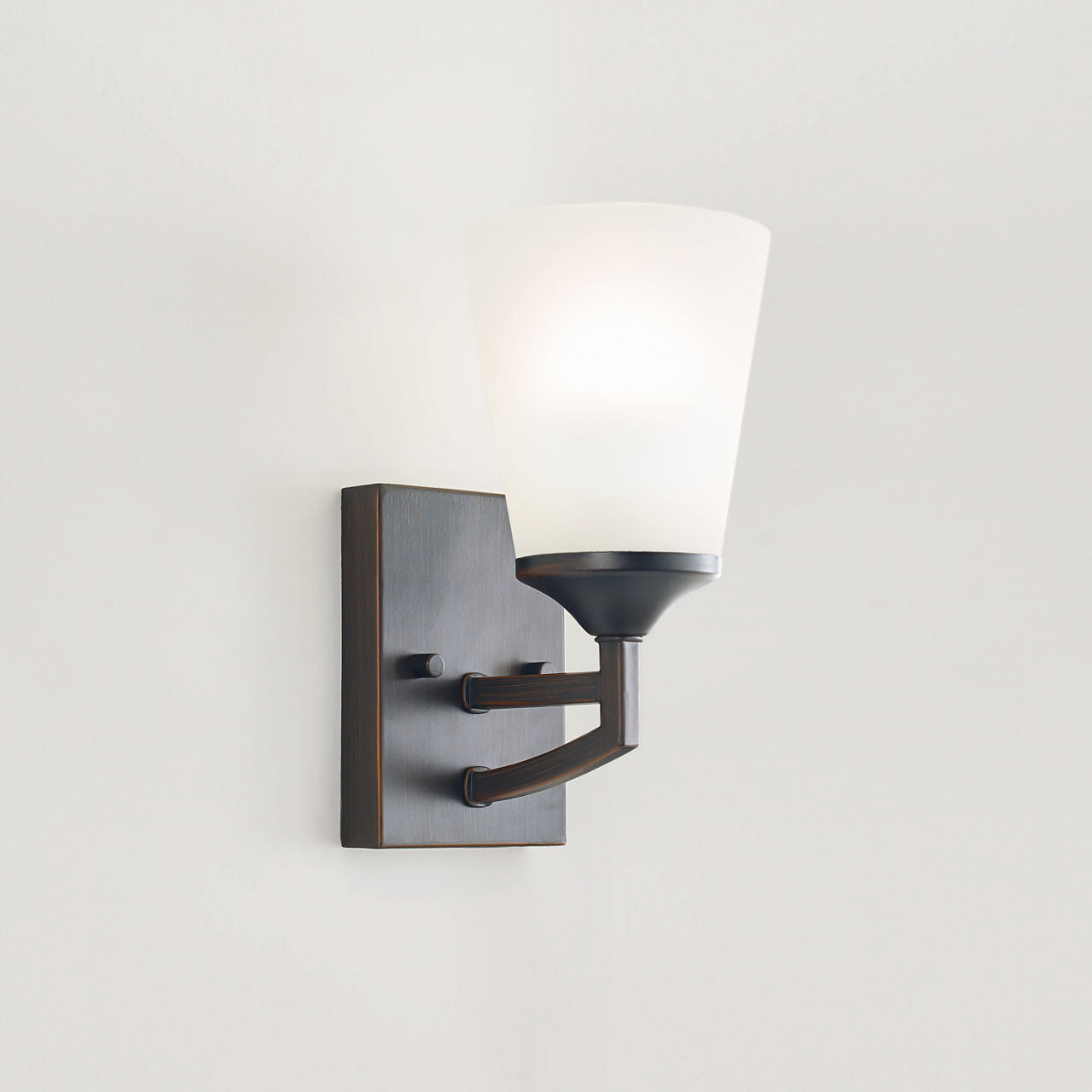Hanford 1-Light Bath Sconce