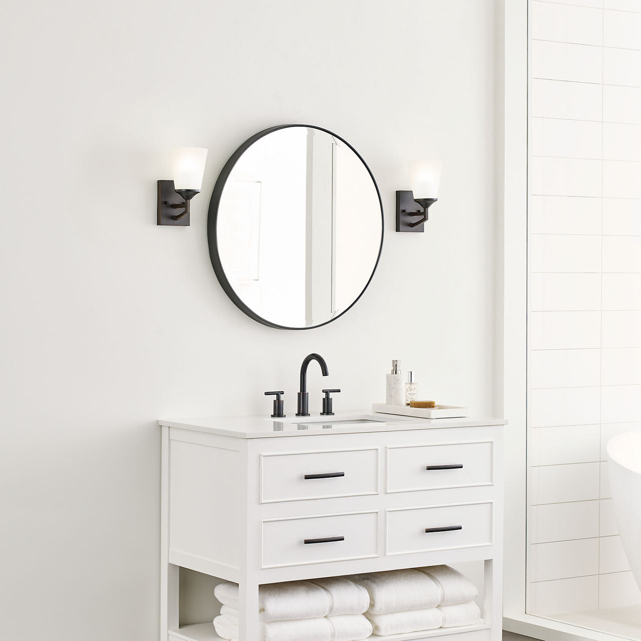 Hanford 1-Light Bath Sconce