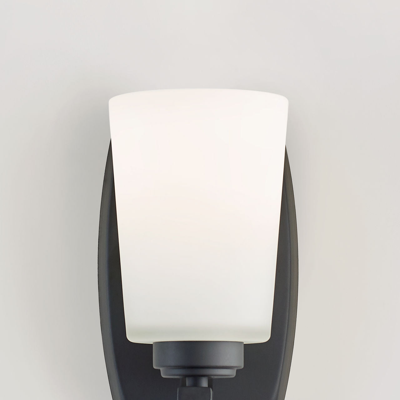 Franport 1-Light Bath Sconce