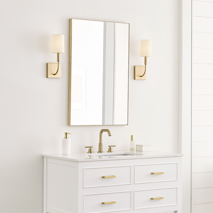 Greenwich One Light Wall / Bath Sconce