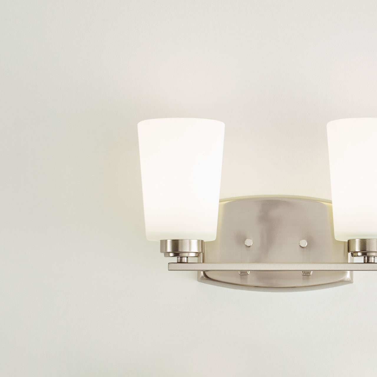 Franport 2-Light Bath Sconce