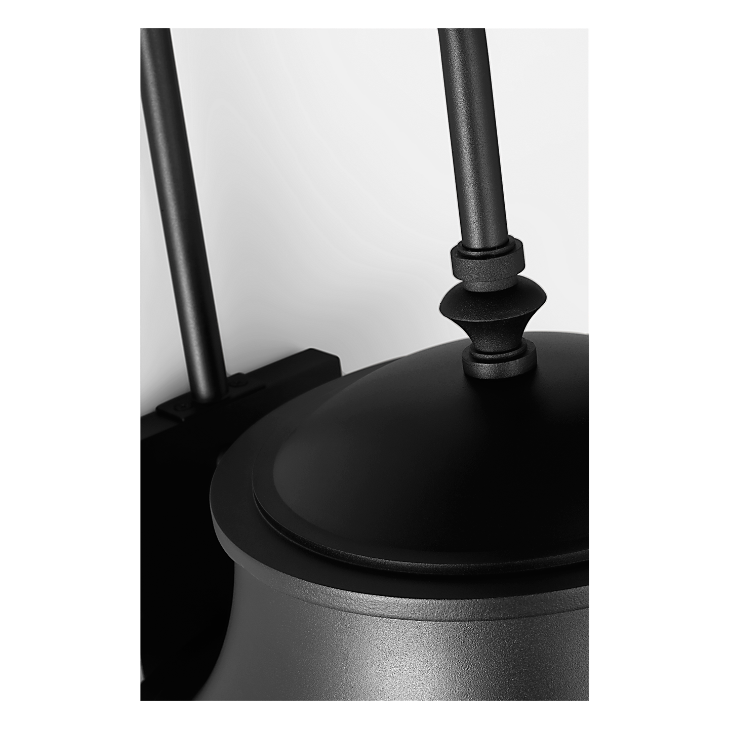 Portola Extra Large Arm Lantern
