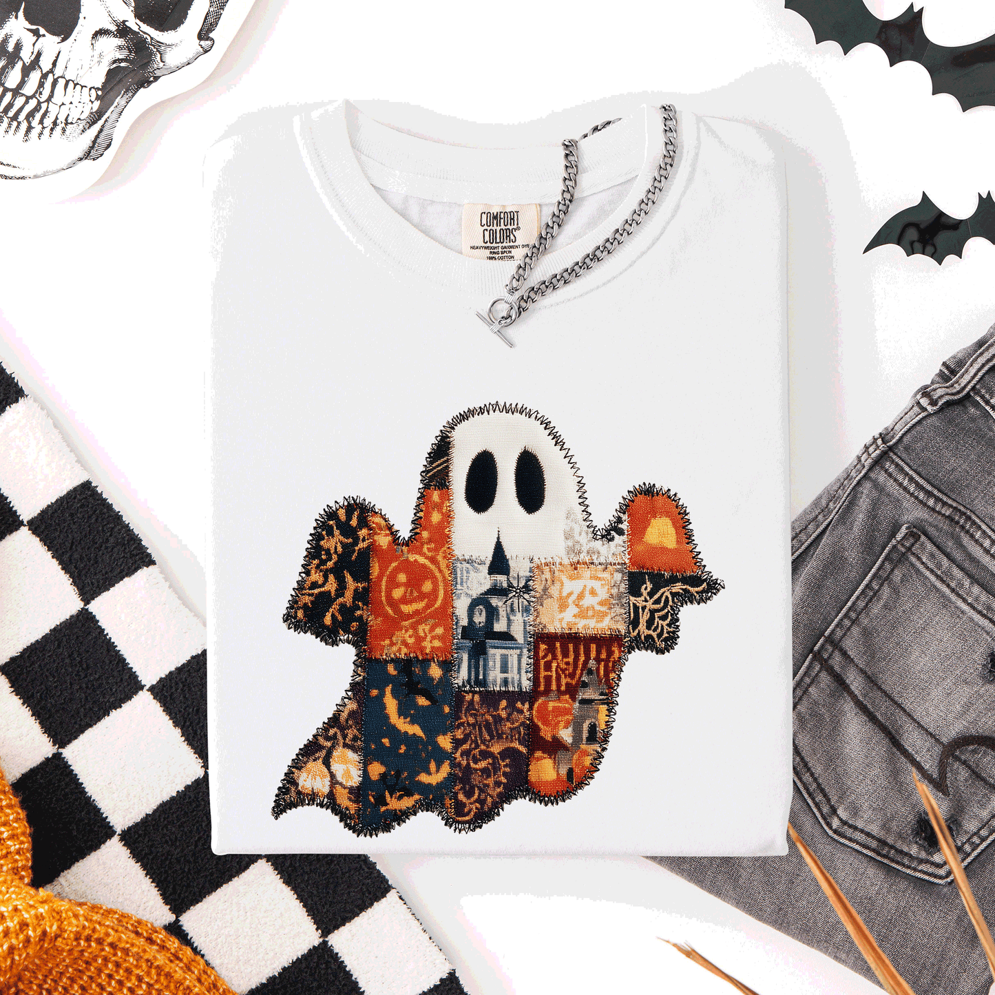 Ghost, Faux Quilt, Classic, Cute, Trad, Halloween, Fall, Autumn, Comfort Colors T-Shirt