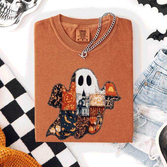 Ghost, Faux Quilt, Classic, Cute, Trad, Halloween, Fall, Autumn, Comfort Colors T-Shirt