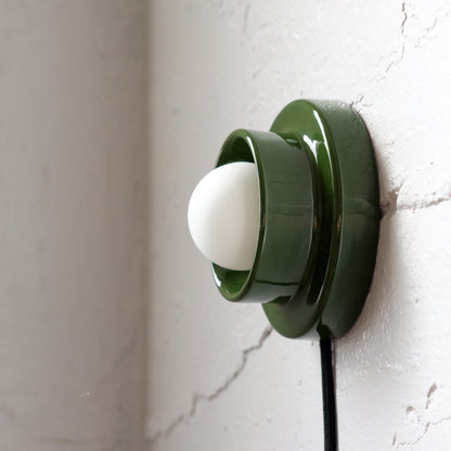 Q Sconce