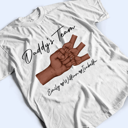 Fist Pump Black Daddy & Kids - Custom T-Shirt - Personalized Gift for Black Dad | Perfect for Black History Month, Juneteenth, or Any Occasion | African American