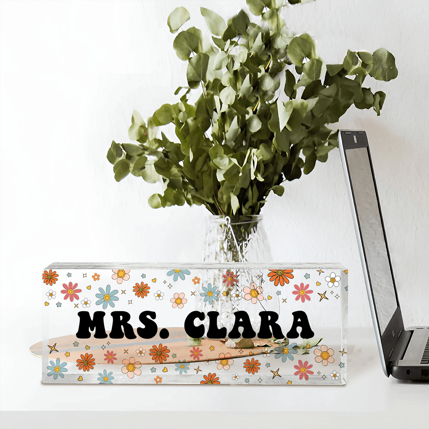 Flower Teacher Name - Personalized Custom Desk Name Plate, Name Sign, Acrylic Plaque - Back To School/First Day Of School, Birthday, Loving, Funny Gift for Teacher, Kindergarten, Preschool, Pre K, Paraprofessional