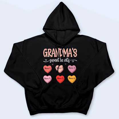 Grandma's Sweethearts - Personalized Custom T Shirt - Christmas, Loving, Funny Gift for Grandma/Nana/Mimi, Mom, Wife, Grandparent