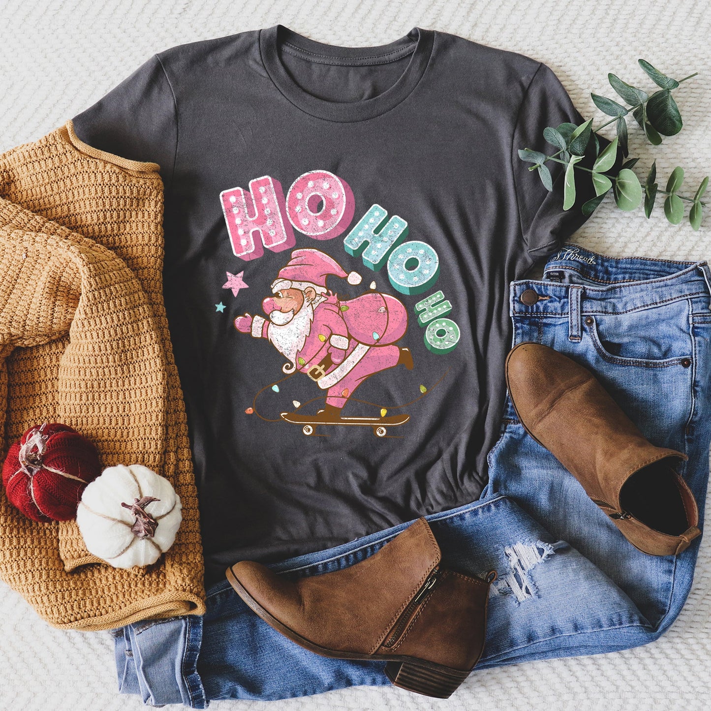 Ho Ho Ho, Pink Skateboarding Santa, Christmas, Retro Super Soft Tees