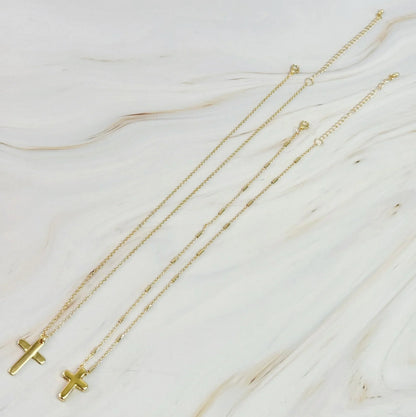 Pretty Chain Cross Necklace Set Of 2