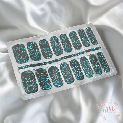 Garland Nail Wrap
