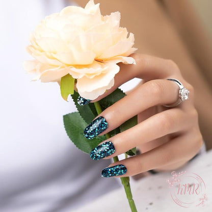 Garland Nail Wrap