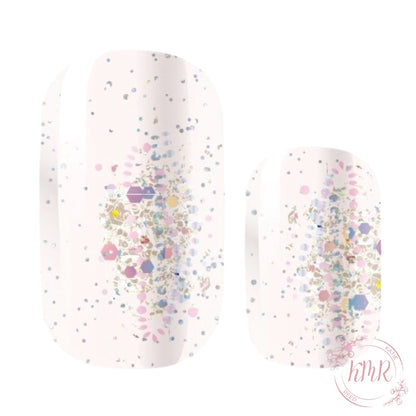 Golda Nail Wrap