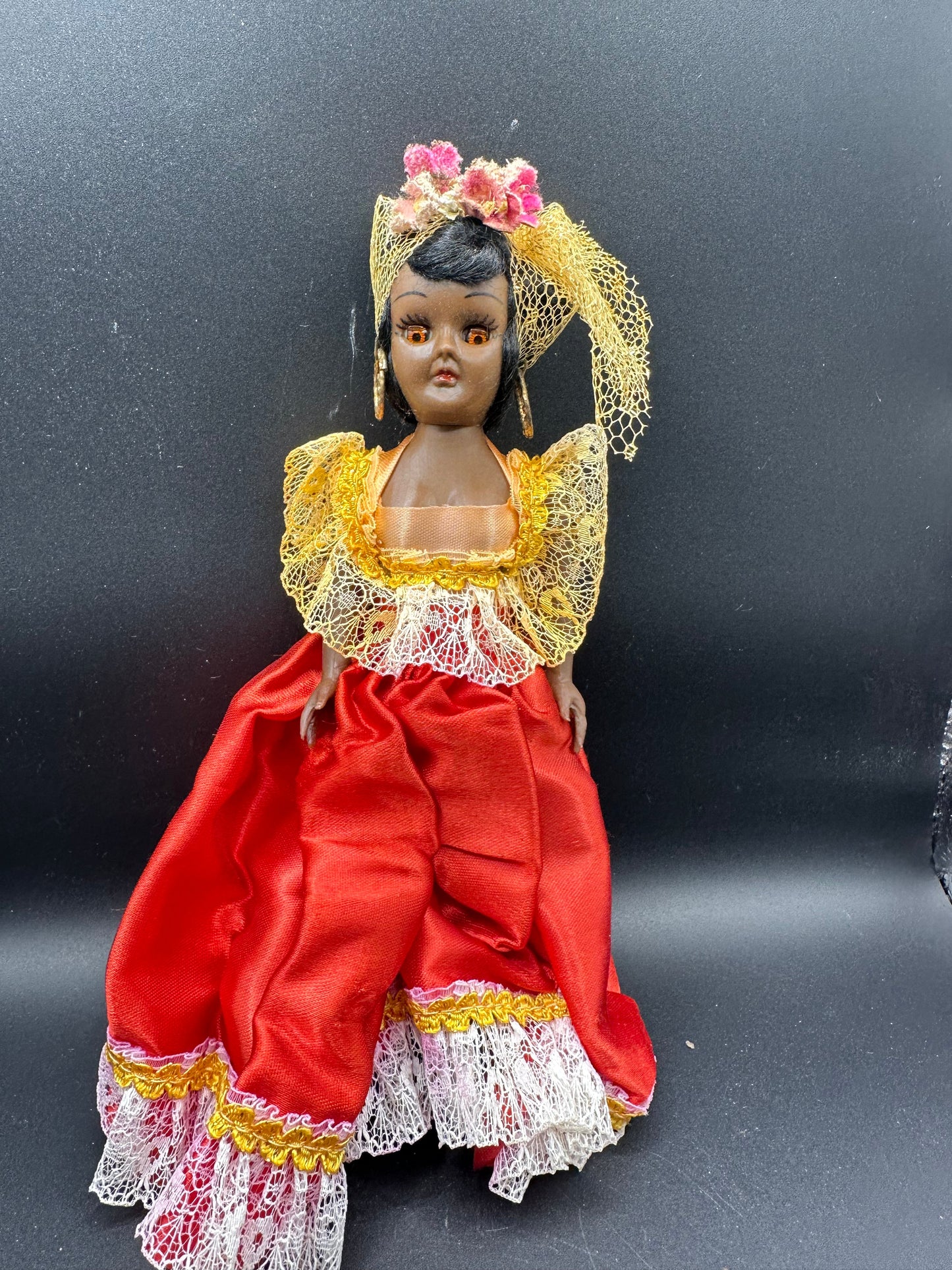Vintage Dolls of the World
