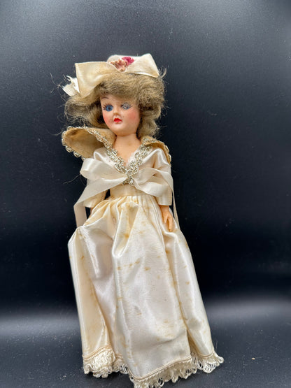 Vintage Dolls of the World