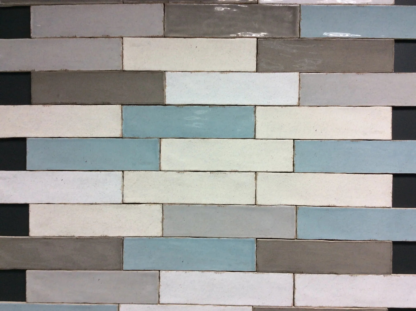 Soul Crackled Print Subway Tile