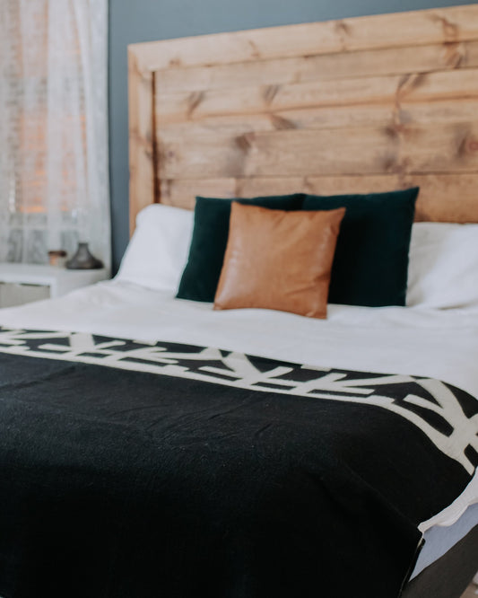 Destino Blanket - Natural / Black | Blankets | Kitchen + Metal