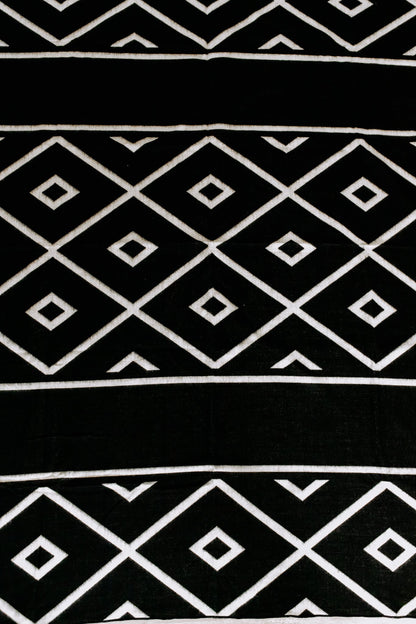Diamante Blanket - Natural / Black | Blankets | Kitchen + Metal