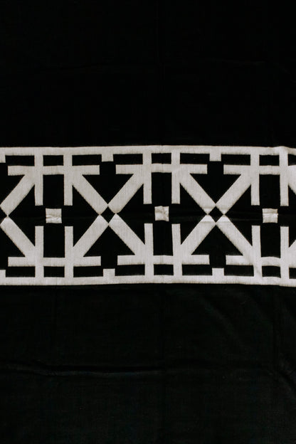 Destino Blanket - Natural / Black | Blankets | Kitchen + Metal