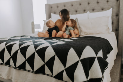 Nevado Blanket - Natural / Black | Kitchen + Metal