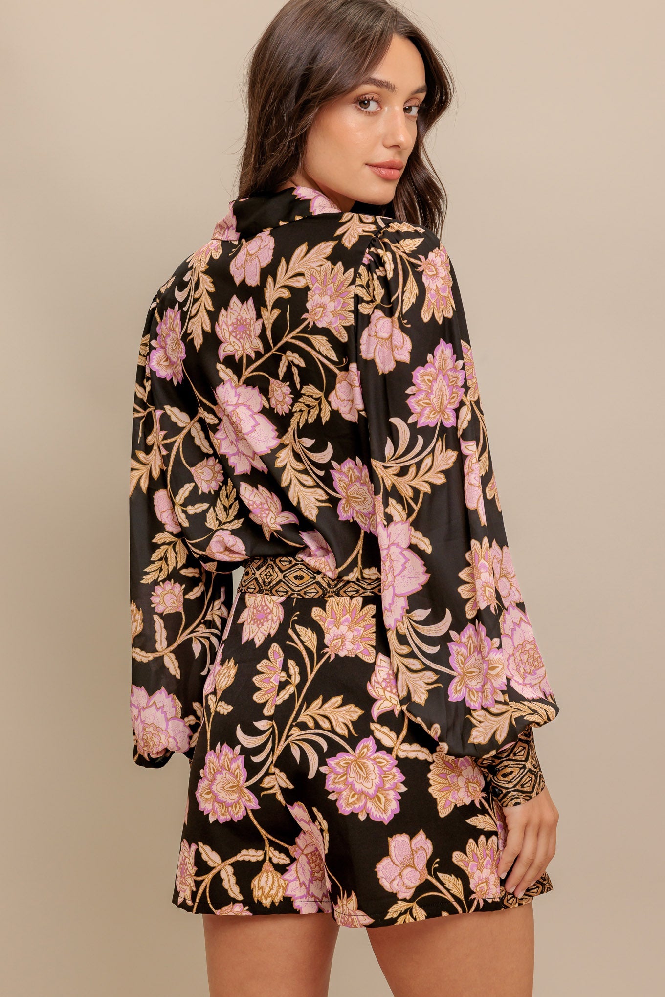 MIDNIGHT BLOOM WOVEN SKORT