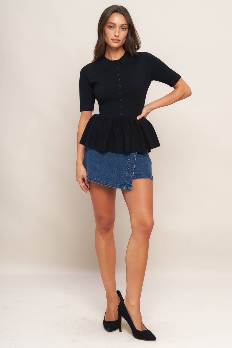 SWEET SERENADE BLACK WOVEN TOP