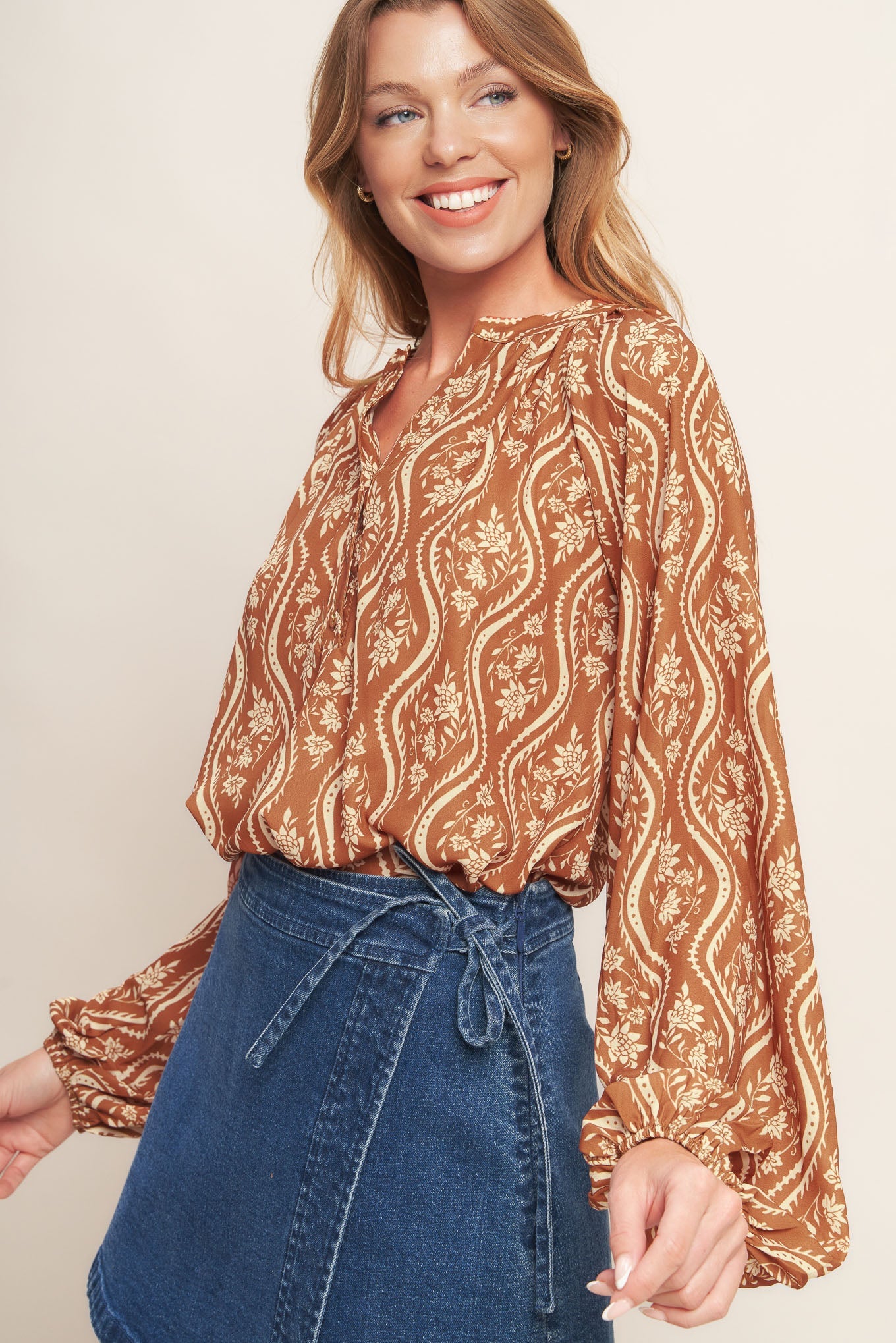 ANGELIC SWEETIE BROWN WOVEN TOP