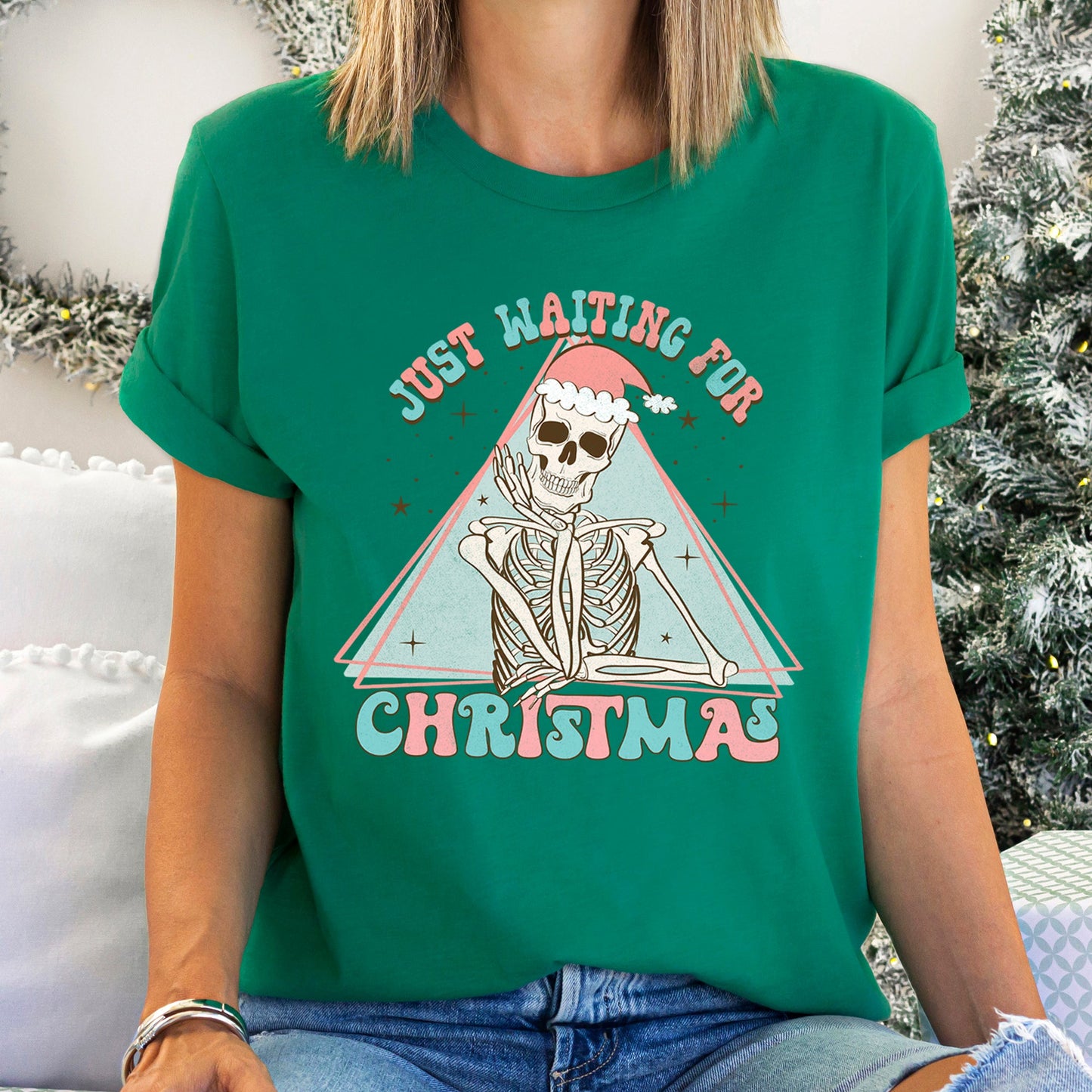 Just Waiting For Christmas, Skeleton, Retro, Classic Super Soft Tshirt