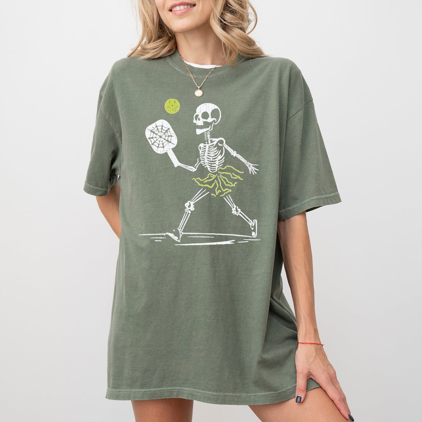 Pickleball Skeleton, Funny, Witch, Aesthetic, Meme, Halloween, Spooky, Costume, Tshirt Comfort Colors T-Shirt
