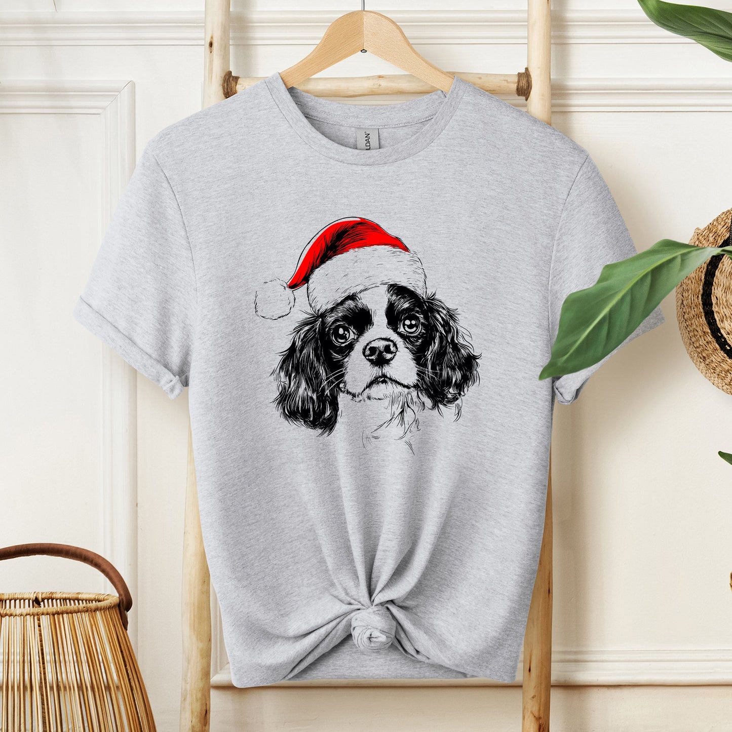 Cavalier King Charles, Santa, Dog, Christmas, Dog Lover, Pet T-Shirt Comfort Colors T-Shirt