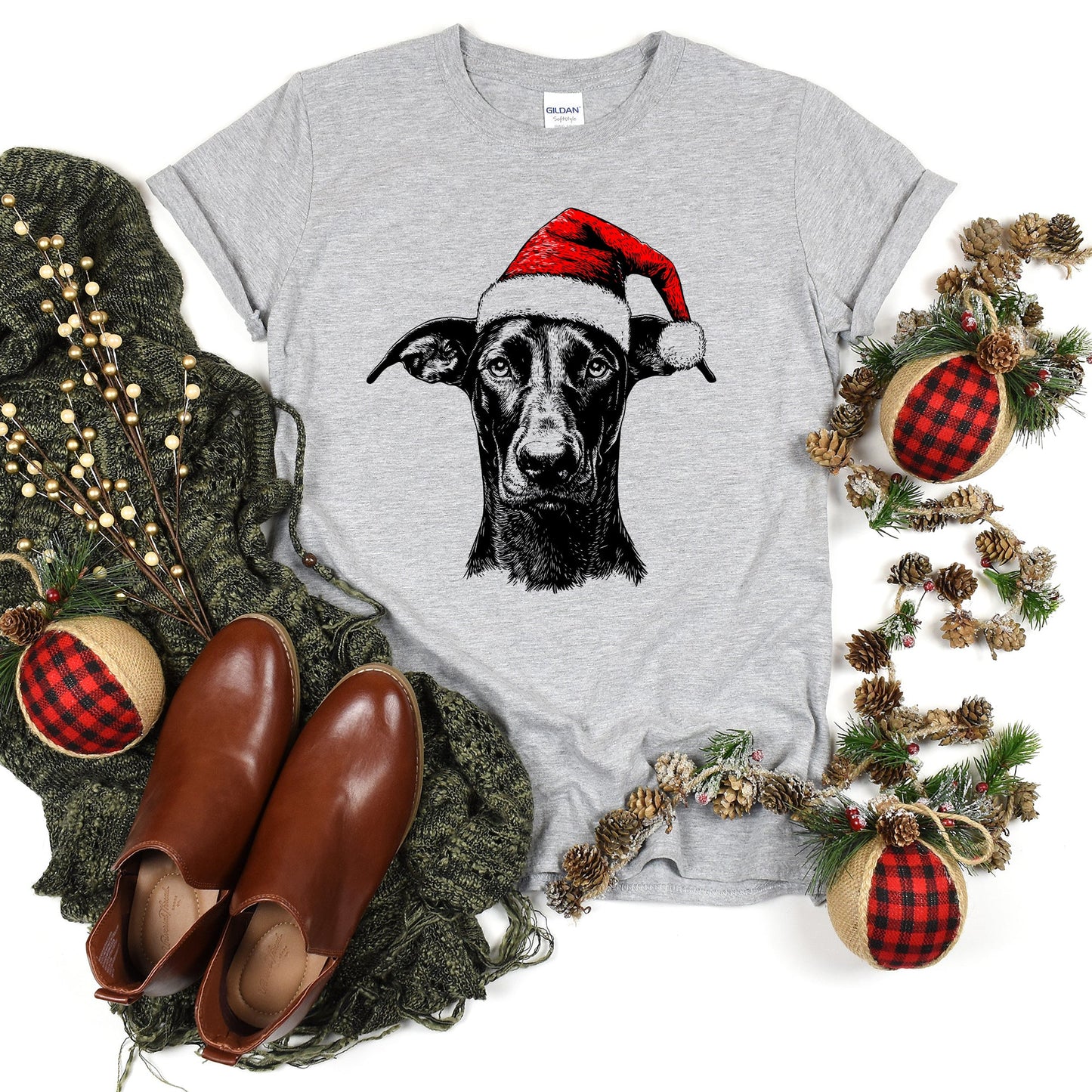 Doberman, Santa, Dog, Christmas, Dog Lover, Pet T-Shirt Comfort Colors T-Shirt