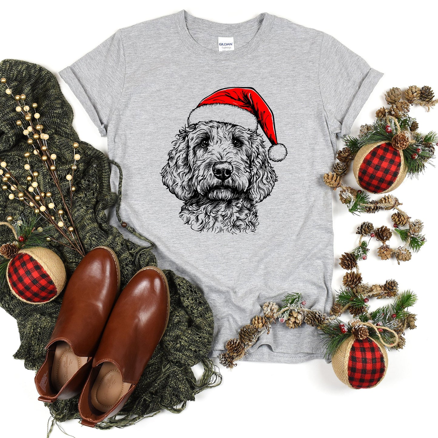Goldendoodle, Santa, Dog, Christmas, Dog Lover, Pet T-Shirt Comfort Colors T-Shirt