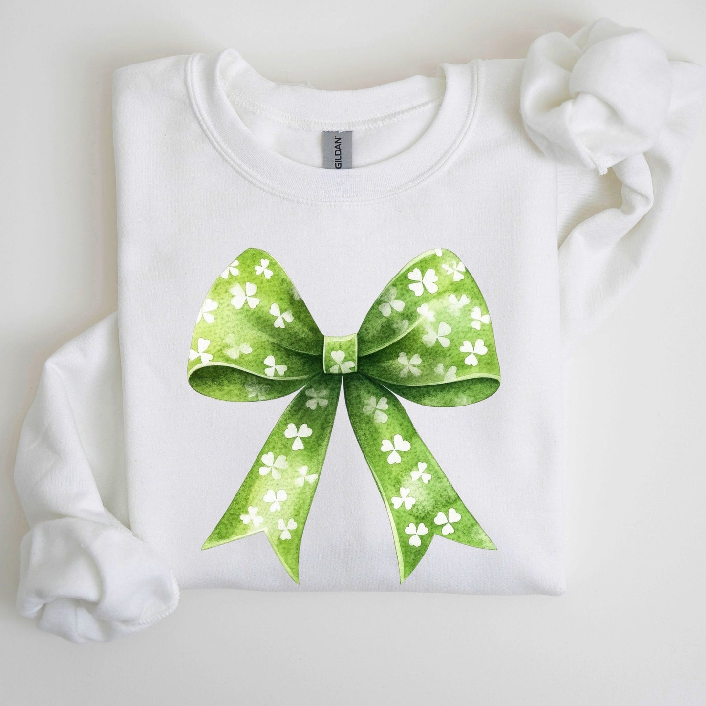 Vintage Coquette, Bow, Shamrock, Clover, Lucky, Retro, Lucky, Irish, Lucky Charm, St Patrick's Day Sweatshirt