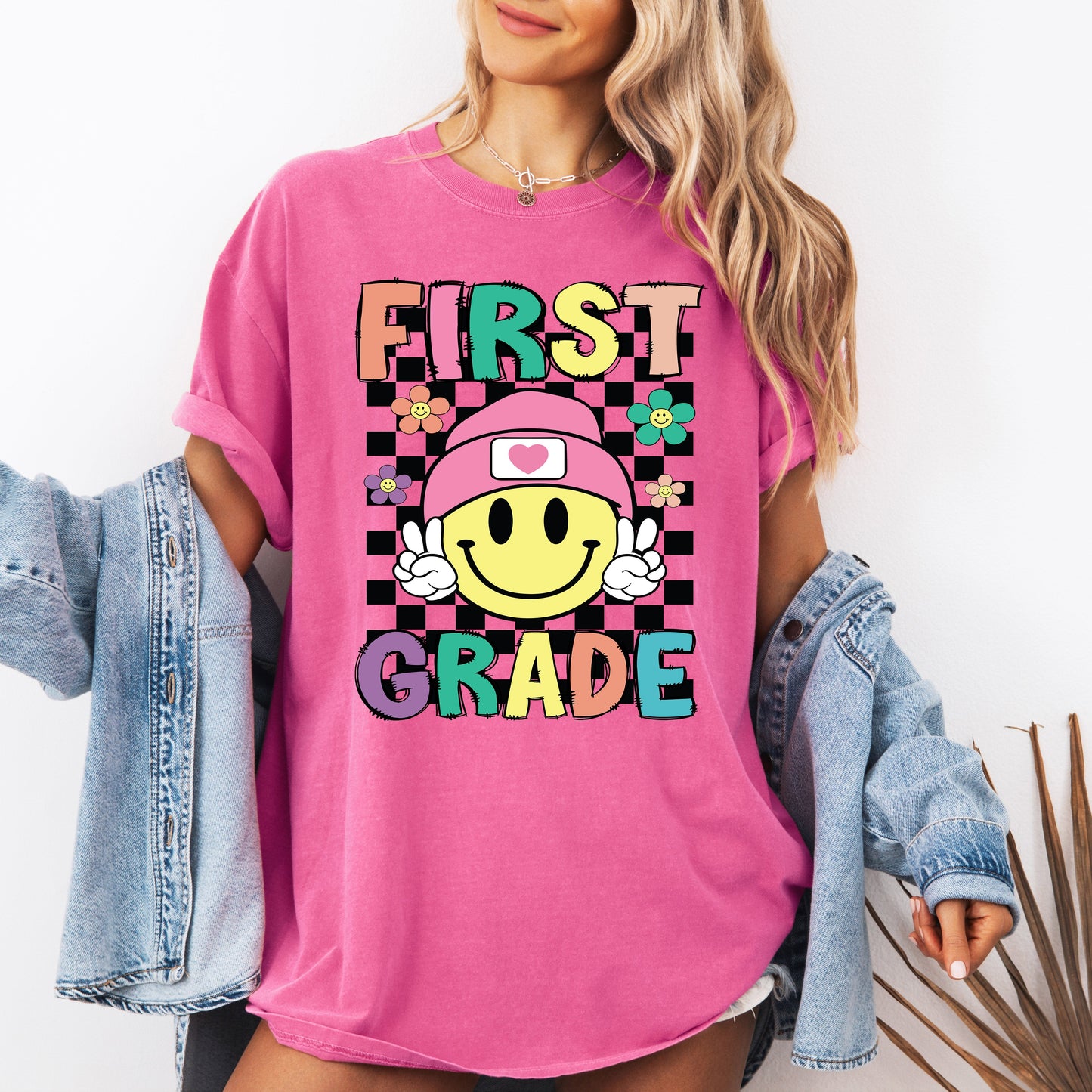 First Grade, Smiley Face, Teacher, Back to School, First Day of School, Cute, Teacher Appreciation, Coquette, Comfort Colors T-Shirt
