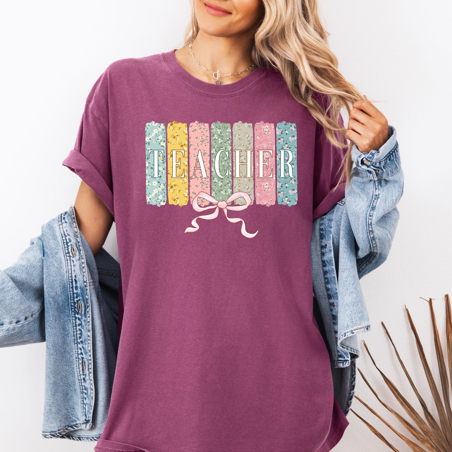 Teacher, Wildflowers, Bow, Back to School, First Day of School, Cute, Teacher Appreciation, Coquette, Comfort Colors T-Shirt