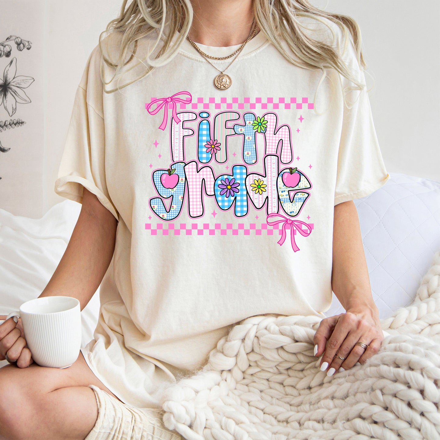 Fifth Grade Teacher, Retro, Checkered, Back to School, First Day of School, Cute, Teacher Appreciation, Coquette, Comfort Colors T-Shirt