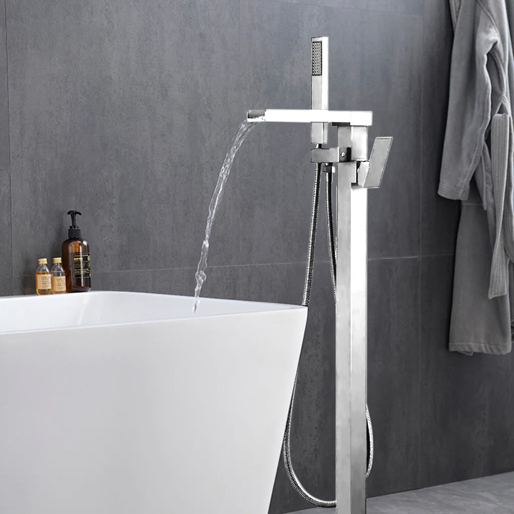 Lure 67 in White Freestanding Acrylic Flatbottom Soaking Bathtub