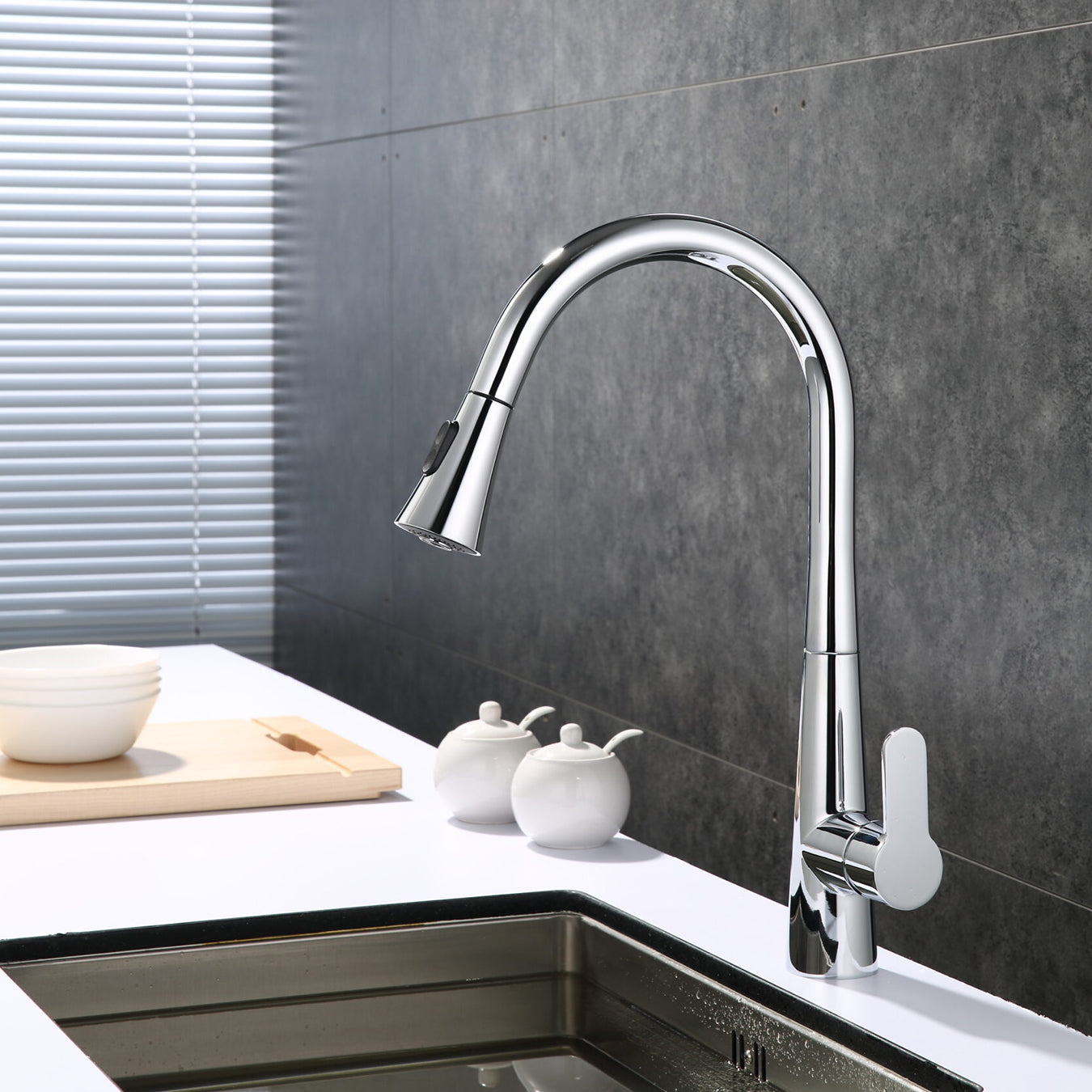 Furio Brass Single-Handle Pull-Down Spray Kitchen Faucet