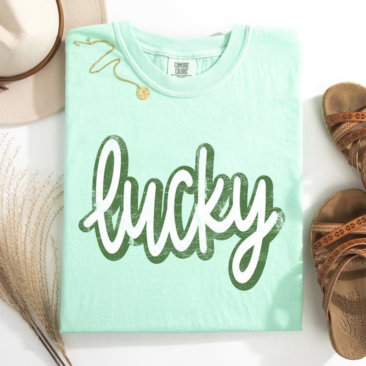 Lucky, Cursive, Vintage, St Patrick's Day, Shamrock, Clover, Lucky, Leprechaun Tshirt Comfort Colors T-Shirt